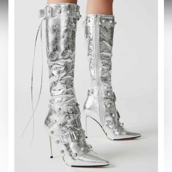 Steve Madden Fink Silver Boots - Picture 2 of 8